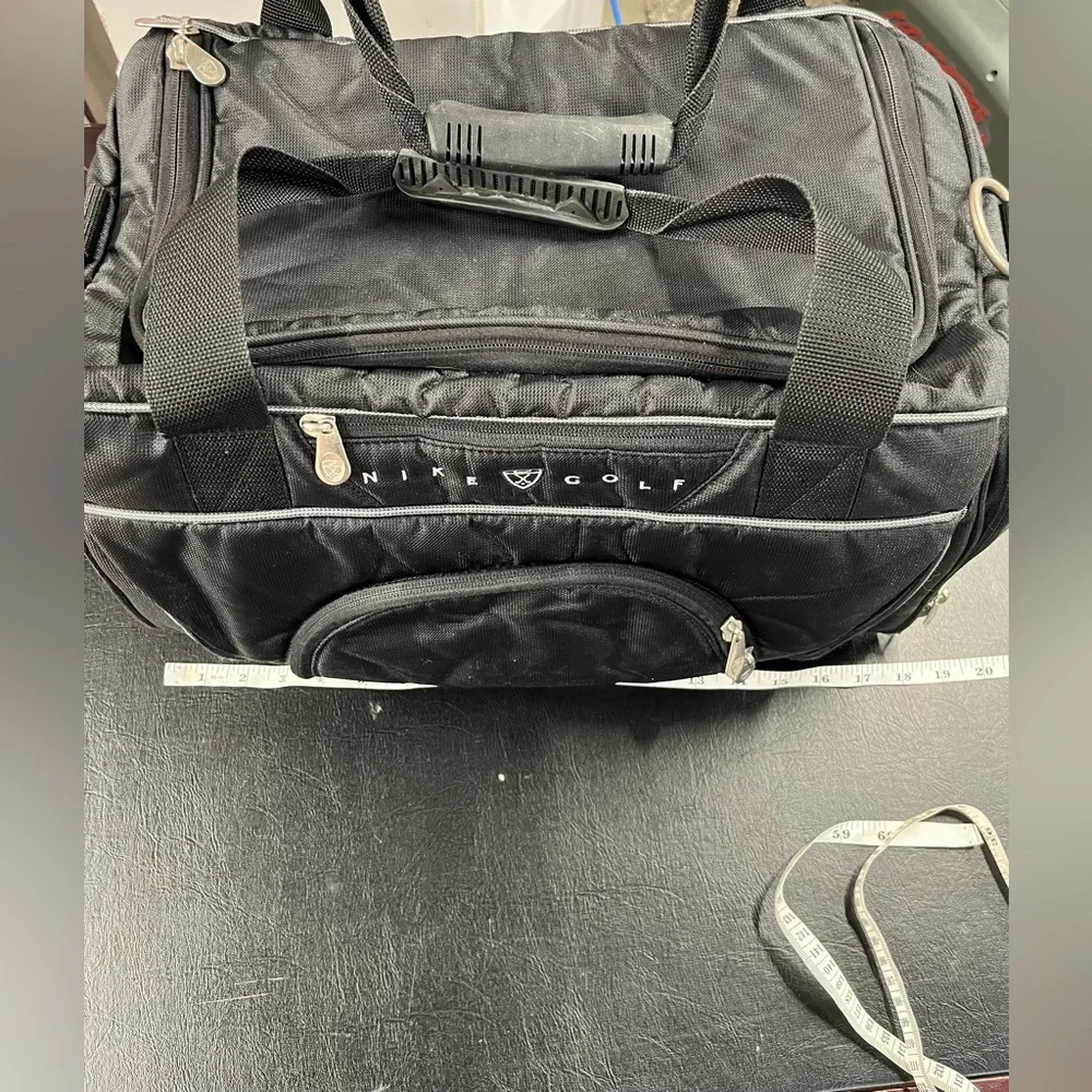 Nike Golf duffle bag